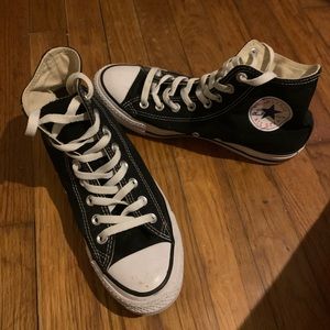 Black high-top converse